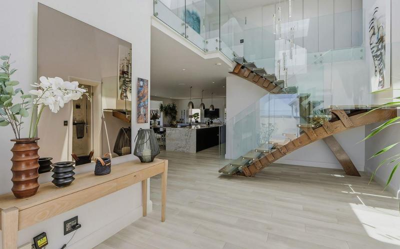 5 Bedroom Property for Sale in Noordhoek Western Cape